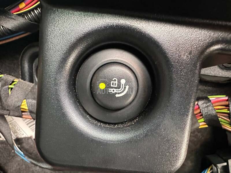 BMW 520 D184/WhiteBlack