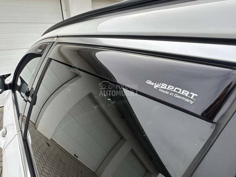 BMW 520 D184/WhiteBlack