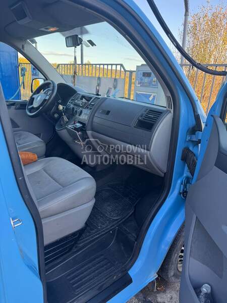 Volkswagen Transporter T5 