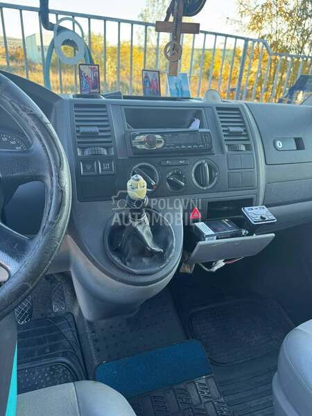 Volkswagen Transporter T5 