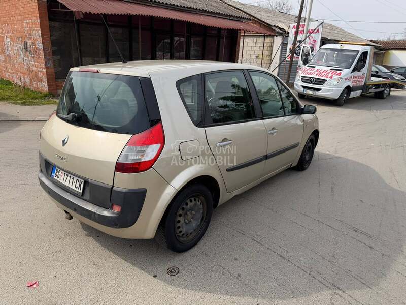 Renault Scenic 