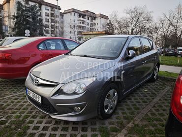 Hyundai i30 1.4 DOHC 16V