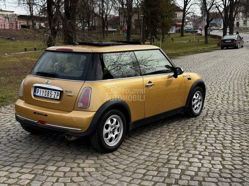 MINI One 1.6