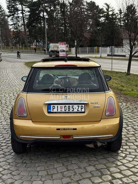 MINI One 1.6