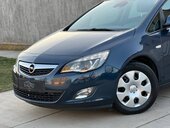 Opel Astra J 1.4TURBO/BiXenon/LED