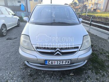 Citroen C8 