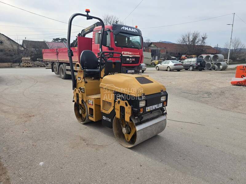 CAT CB 114