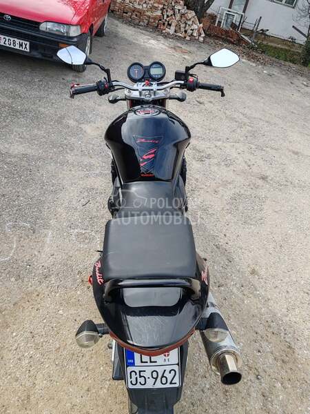 Suzuki GSF 650 Bandit