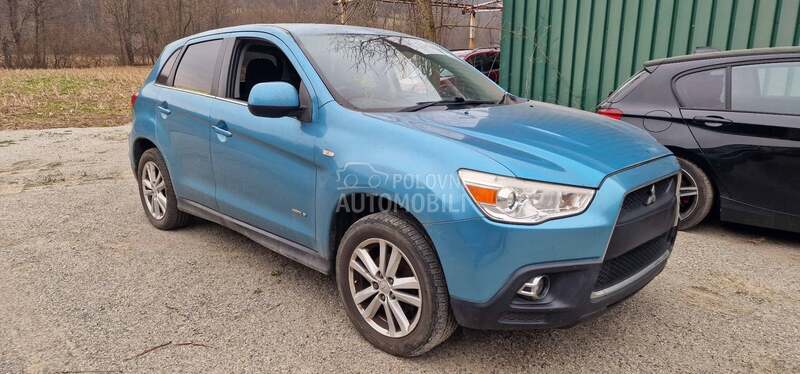 Mitsubishi ASX -  kompletan auto u delovima