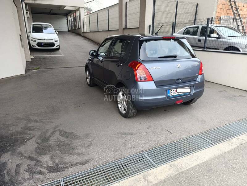 Suzuki Swift 1.3