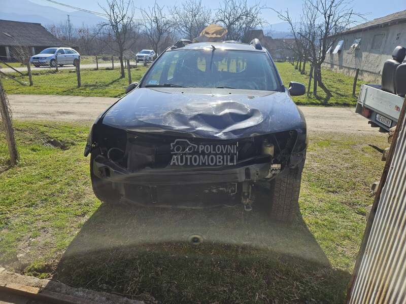 Dacia Duster 1.6 i