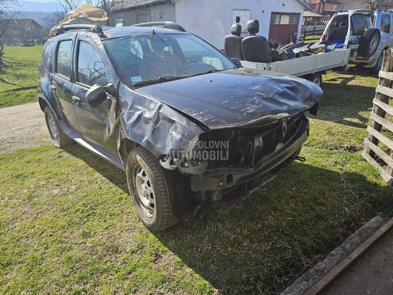 Dacia Duster 1.6 i