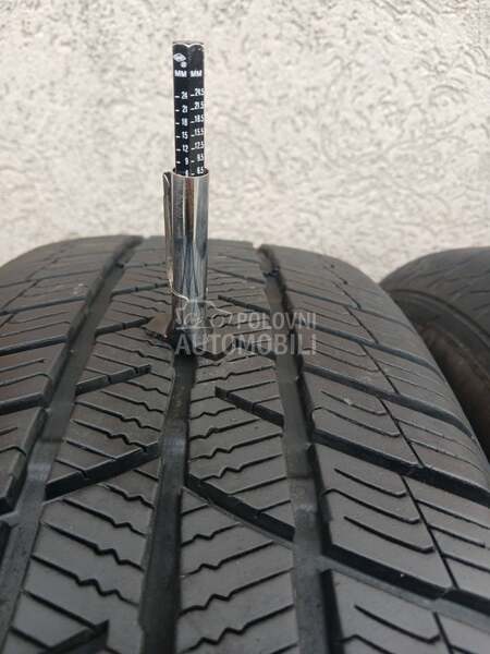 Barum 215/70 R16 Zimska
