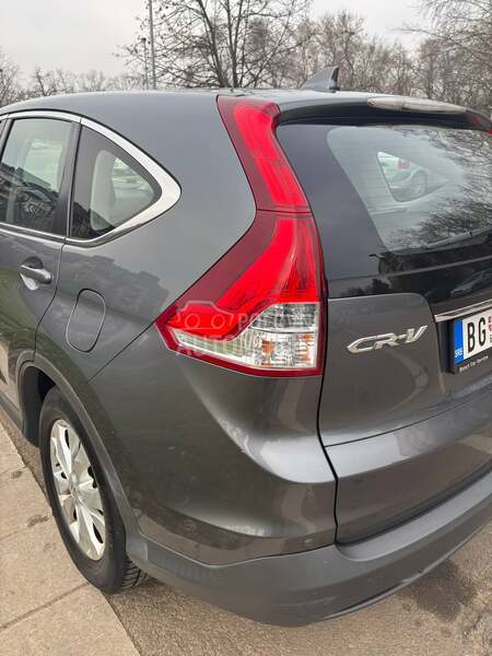 Honda CR-V 2.0