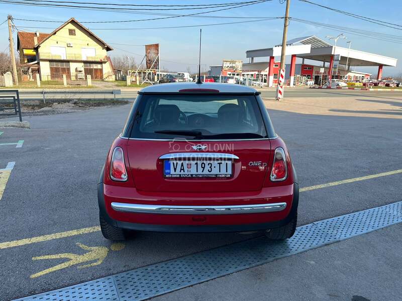 MINI One 