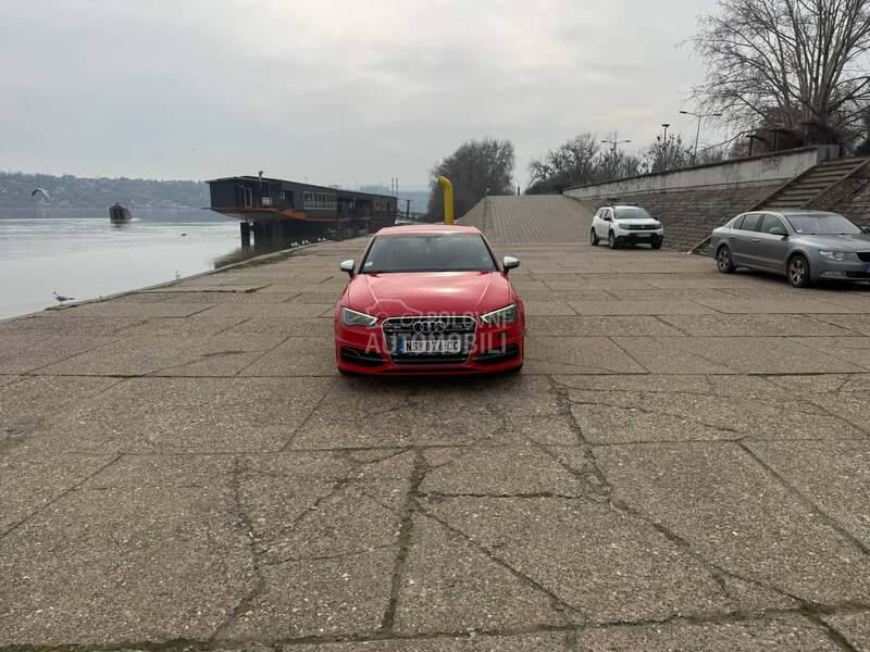 Audi S3 