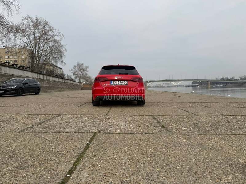 Audi S3 