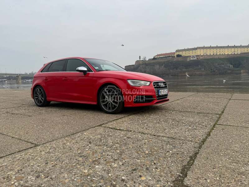 Audi S3 