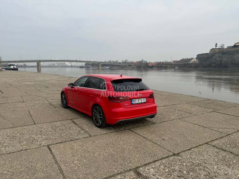 Audi S3 