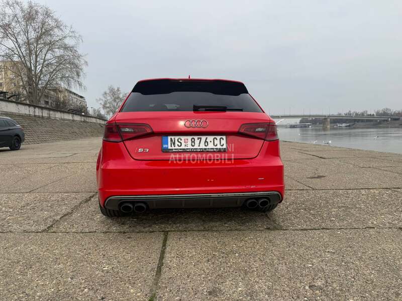 Audi S3 