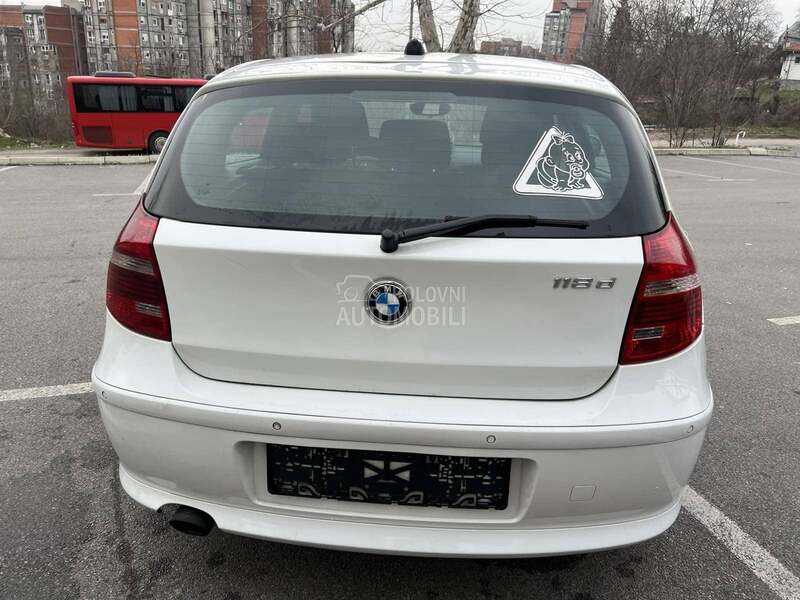 BMW 118 