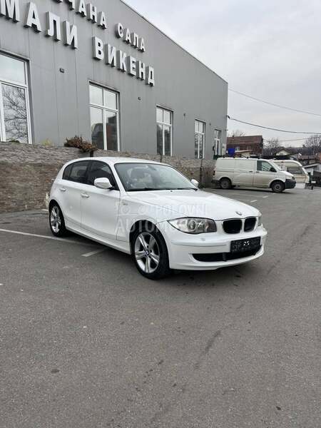 BMW 118 