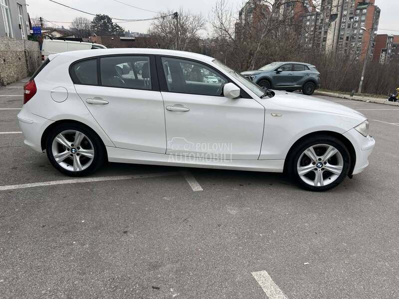 BMW 118 