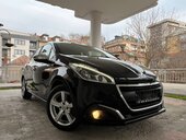 Peugeot 208 1.2i STIYLE LINE CH