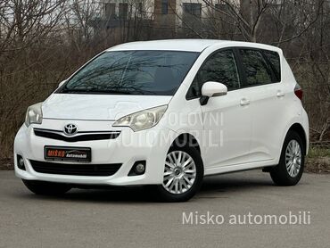 Toyota Verso-S 1.4 D Nav Kamera