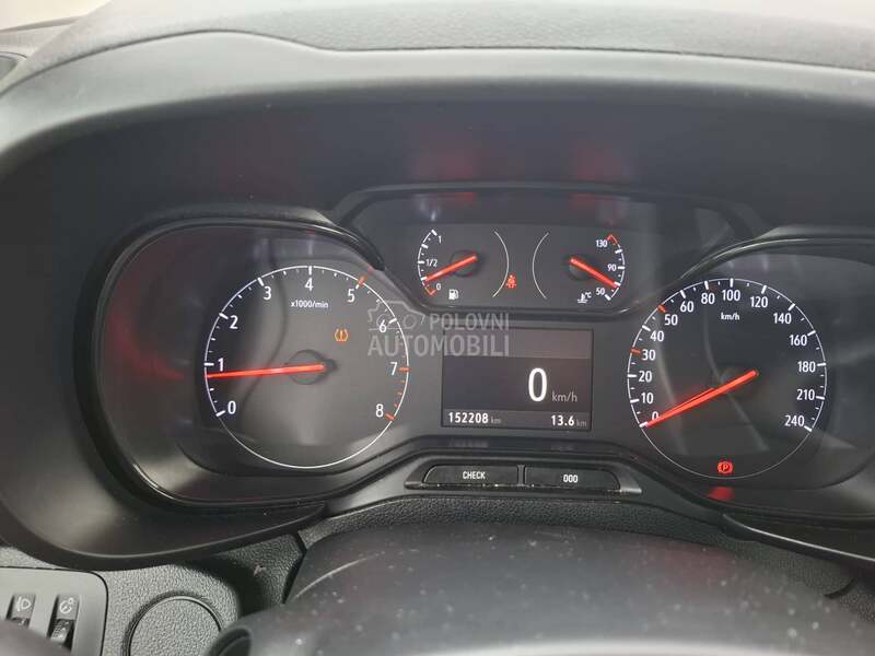 Opel Combo 15 CDTI MAKSI