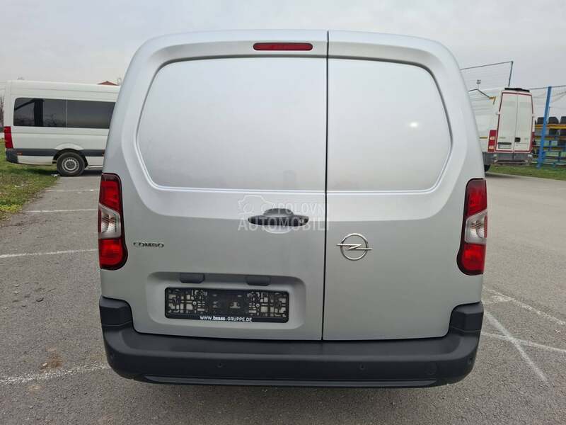 Opel Combo 15 CDTI MAKSI
