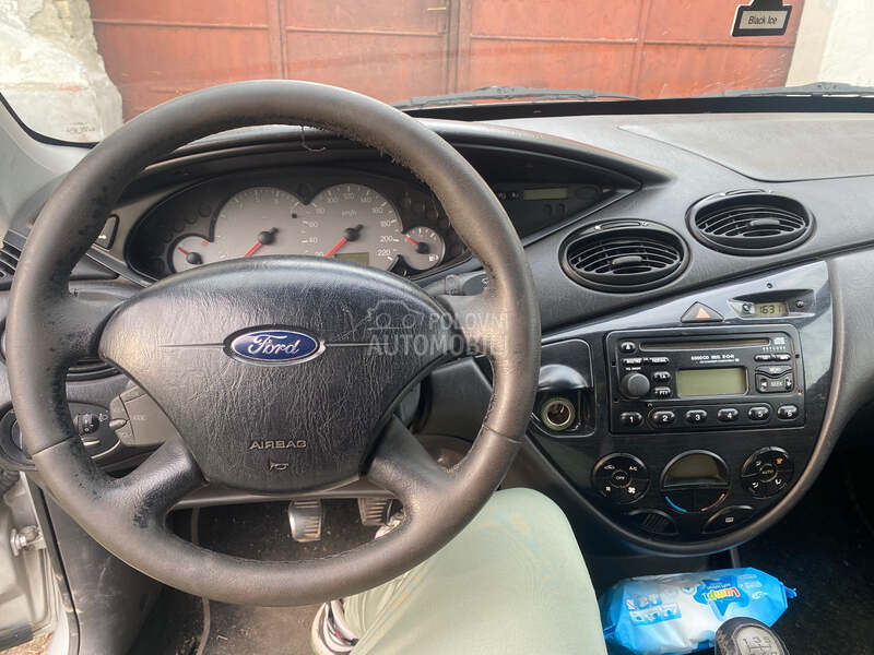 Ford Focus 