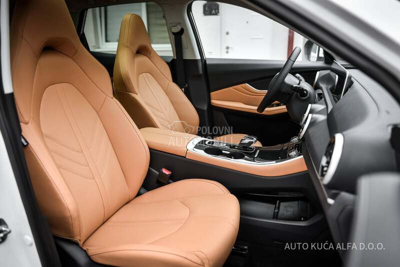 Dongfeng Forthing T5 EVO HEV