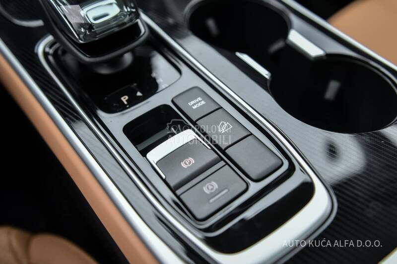 Dongfeng Forthing T5 EVO HEV