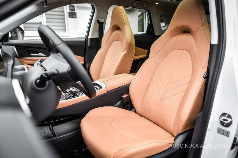 Dongfeng Forthing T5 EVO HEV