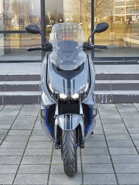 K-MOTO Rmax 300