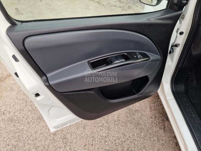 Fiat Doblo P R 0 D A T