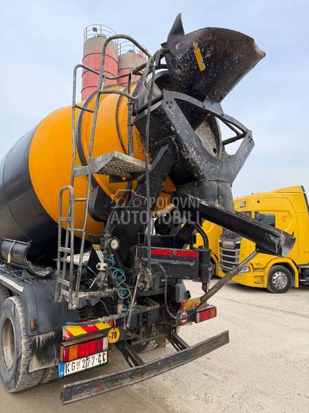 Iveco Trakker 440 Cifa 12 m3