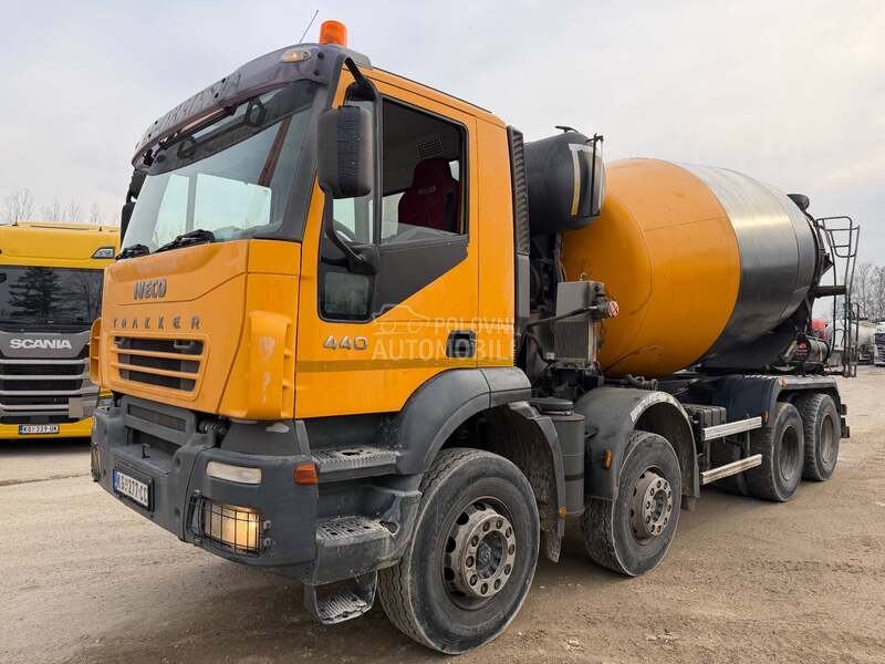 Iveco Trakker 440 Cifa 12 m3