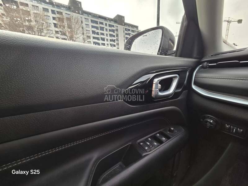 Jeep Compass DDCT Limited