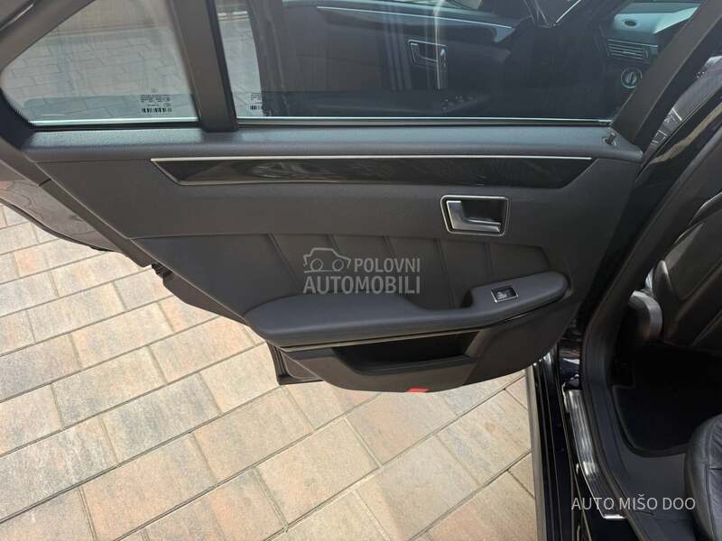 Mercedes Benz E 220 E220cd