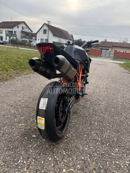 KTM SuperDuke R 990