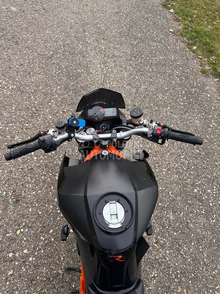 KTM SuperDuke R 990