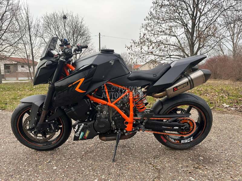 KTM SuperDuke R 990