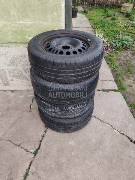 Michelin 215/60 R16 Letnja