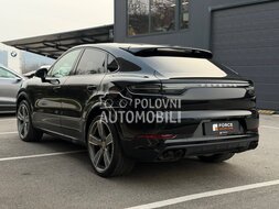 Porsche Cayenne Coupe Chrono Sport slika 7