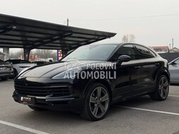 Porsche Cayenne Coupe Chrono Sport slika 3