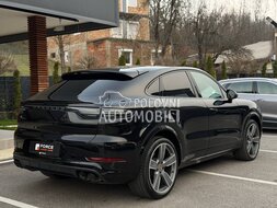 Porsche Cayenne Coupe Chrono Sport slika 5