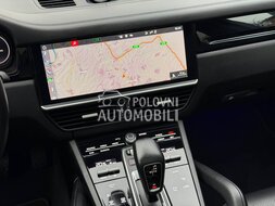 Porsche Cayenne Coupe Chrono Sport slika 20