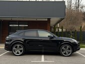 Porsche Cayenne Coupe Chrono Sport